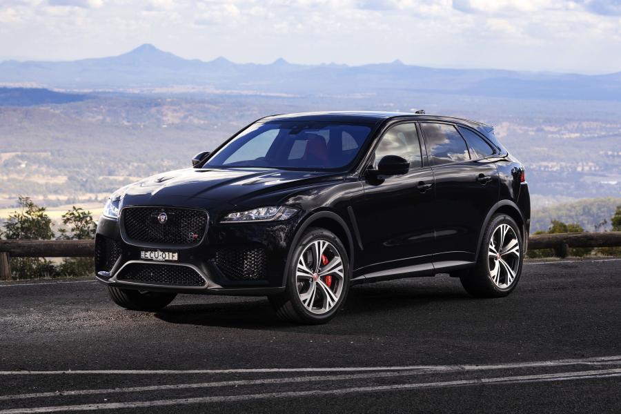  Jaguar F-Pace SVR 2019 года  (AU) (фото 7 из 40)